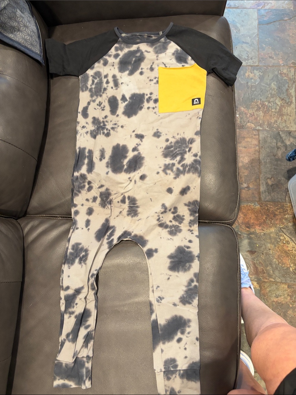 Rags to Raches Black & White Tie-Dye One-Piece with Yellow Pocket
